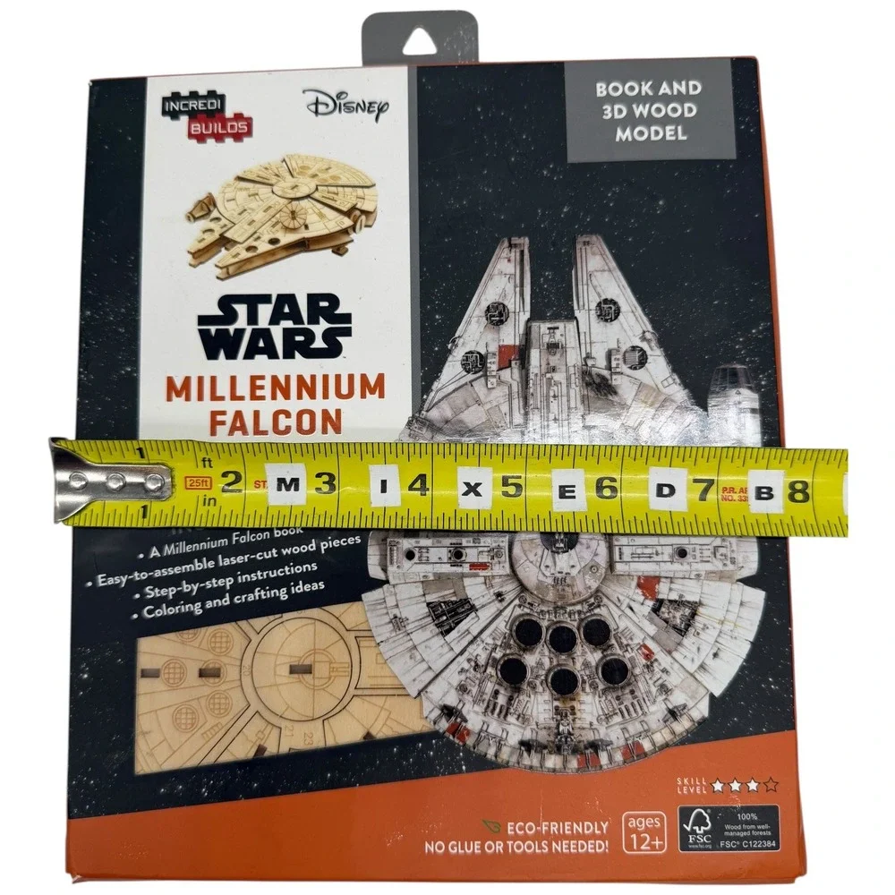 Incredi‎ Builds Star Wars Millennium Falcon 3D Wood Model Book Ages 12+